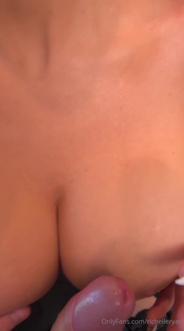 Richelle Ryan - Sexy MILF In Stockings Is Getting Fucked In POV.mp4