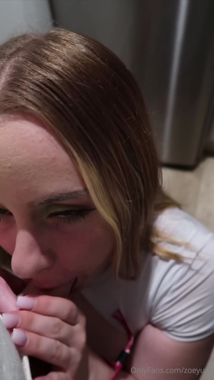 Zoey Uso - Got Fucked So Good After The White Party.mp4