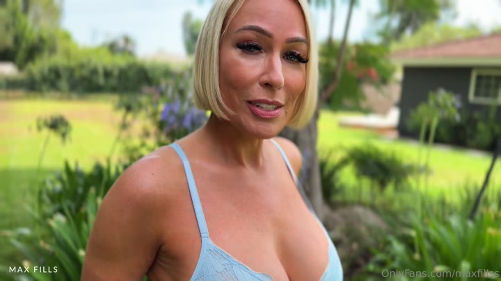Mellanie Monroe - Outdoor Creampie Sex With Max Fills.mp4