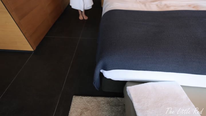 The Little Red - Treating Myself.mp4