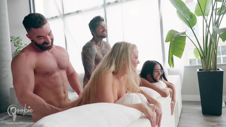 My Cookie Jar And Lamhard - 4Way Couple Soft Swap.mp4
